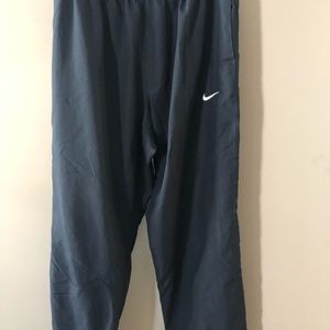 Men’s navy Nike athletic pants XL